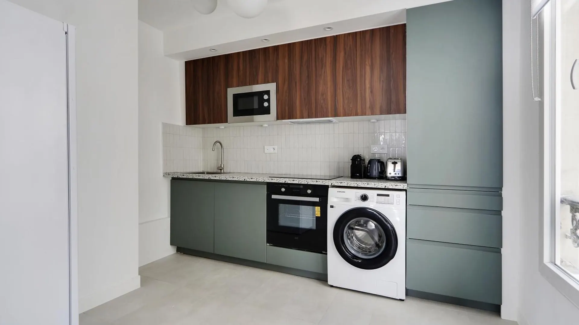 Pick A Flat'S Apartement In Saint-Martin - Rue Du Faubourg Saint-Martin Parijs Appartement