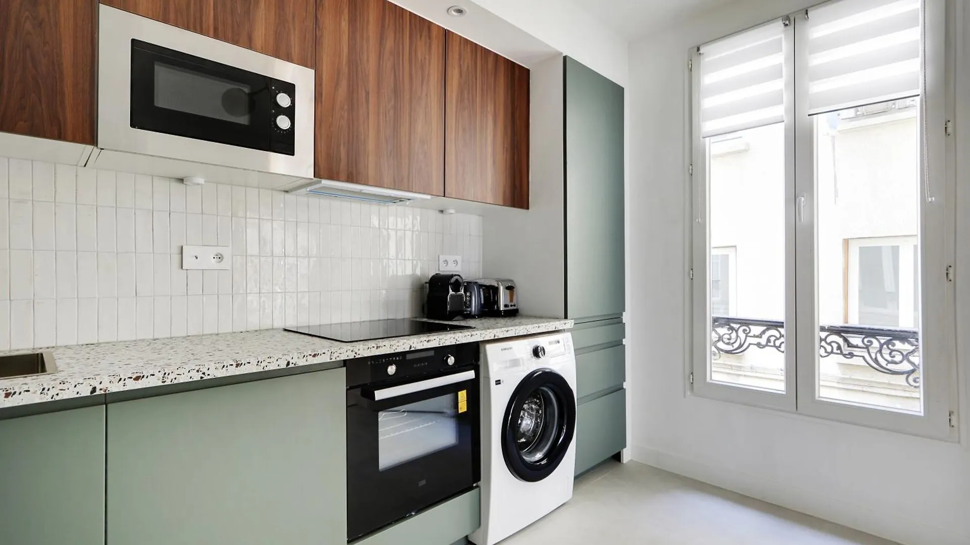 Pick A Flat'S Apartement In Saint-Martin - Rue Du Faubourg Saint-Martin Parijs 0*,  Frankrijk
